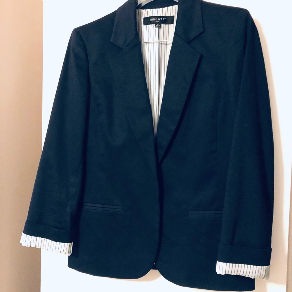 Nine West Navy suit - size 2